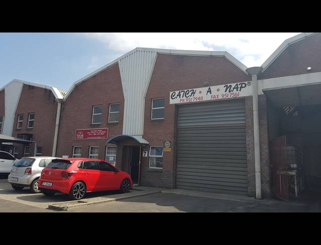 250M² FACTORY FOR SALE IN SACKS CIRCLE INDUSTRIAL